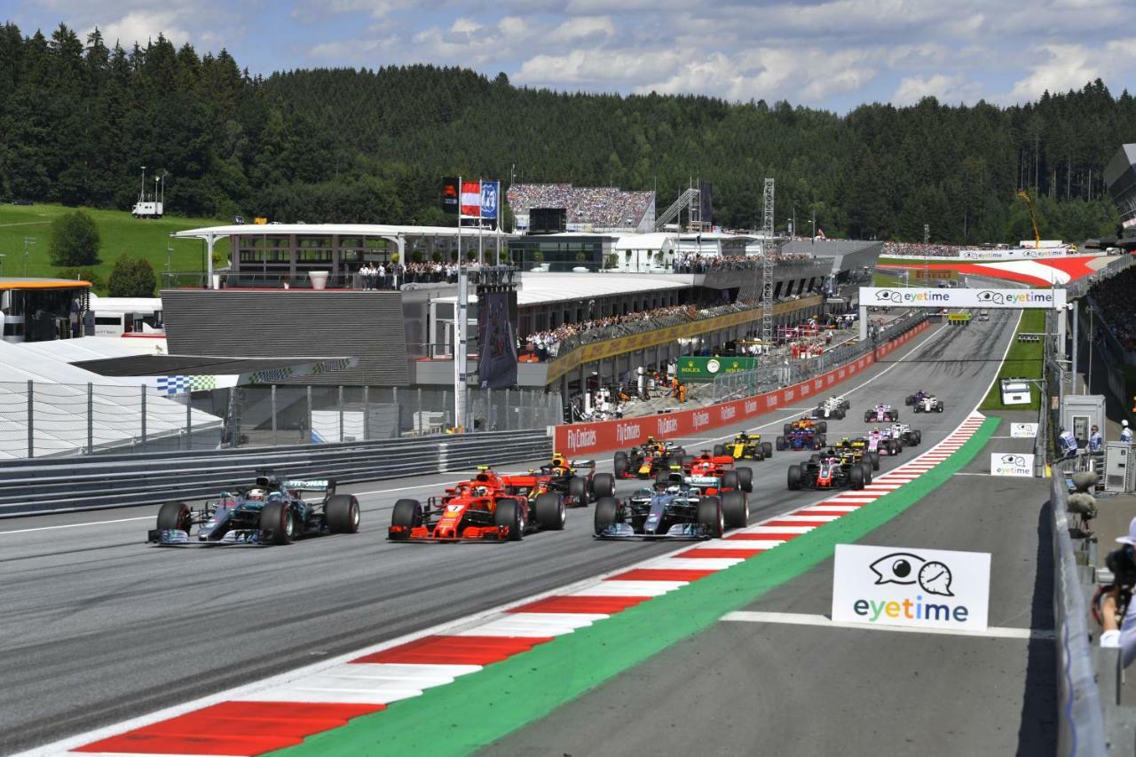 Grandprixcamp, Closest To The Red Bull Ring, Up To 4 Guests In A Tent Spielberg Bei Knittelfeld Exterior foto